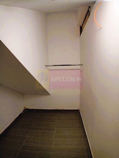 Spatiu Demisol 106 mp | Intrare Separata + Toate Utilitatile Incluse